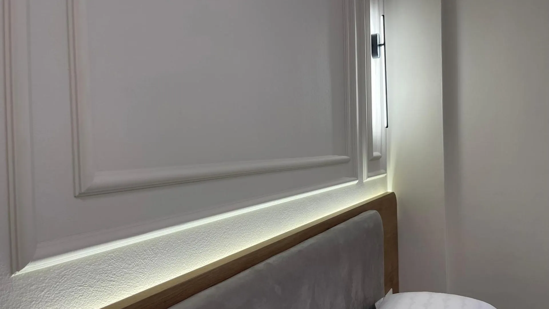 Apartament Gem In The Heart Of Tirana 0*,