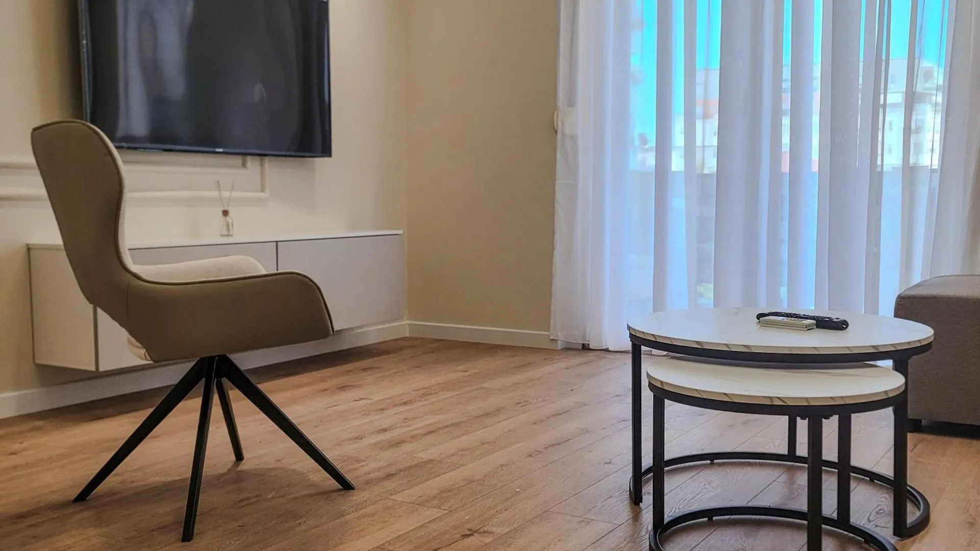 Apartament Gem In The Heart Of Tirana
